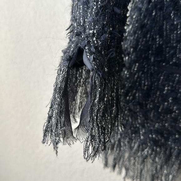 Elie Tahari Black Tweed Button-Up Blazer W/ Fringe Trim Sz Medium - Picture 9 of 16